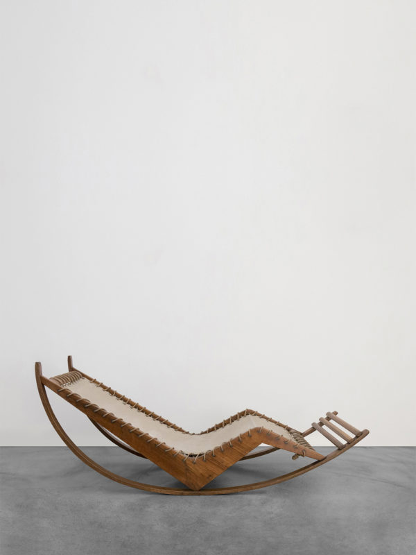 Franco Albini - Chaise Longue, at Giustini/Stagetti Galleria O. Roma